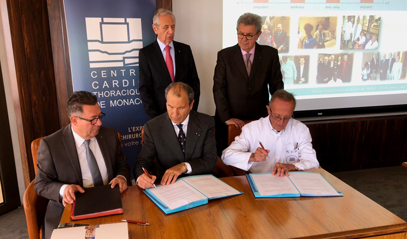 Signature de la convention -Prof.-Dor,-M.-Kerwat